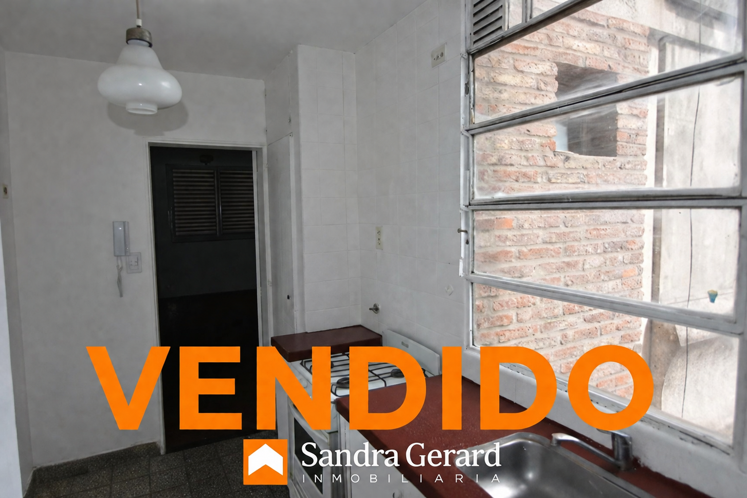 ROSARIO-3 AMBIENTES-POSIBILIDAD DE PERMUTA POR CASA EN SAN PEDRO
