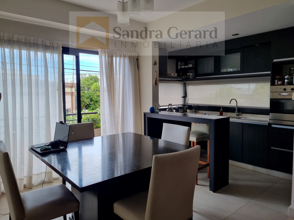 SAN PEDRO-DEPARTAMENTO IMPECABLE CENTRICO A PASOS DE LA COSTANERA