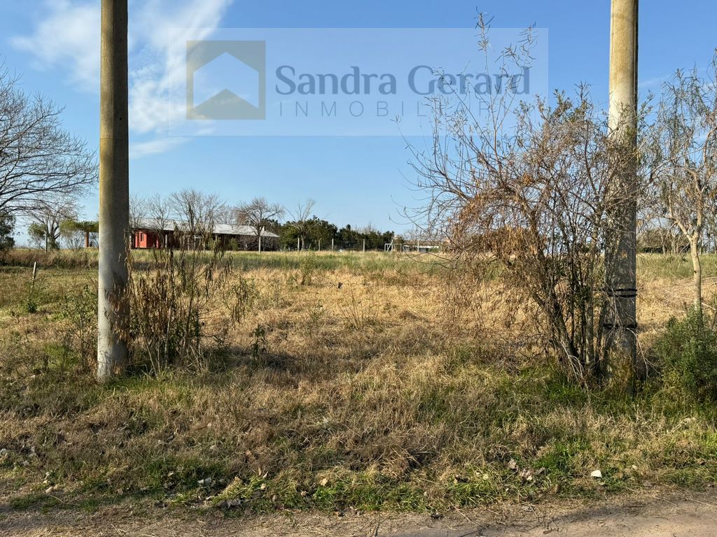 LOTE EN ESQUINA-“TERRAZA DE LA CALANDRIA”