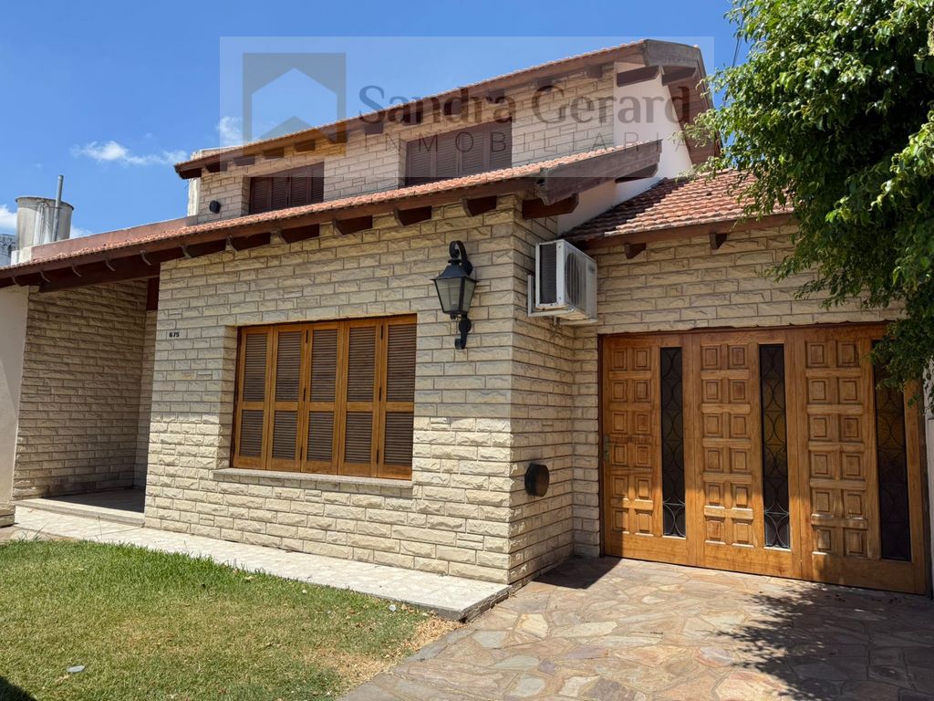 EN VENTA&ndash;IMPECABLE ESTADO&ndash;EXCELENTE UBICACION