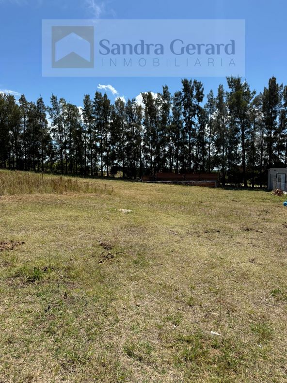 LOTE DE 1000 M&sup2; EN BARRIO LA CALANDRIA &ndash;NATURALEZA Y TRANQUILIDAD CERCA DE TODO